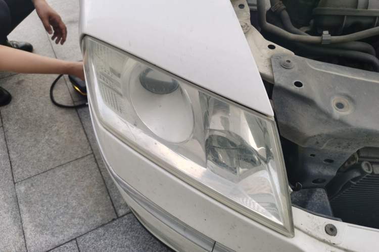 Used Skoda Octavia 2007 1.8T Automatic Elegance Edition Right Front Headlight