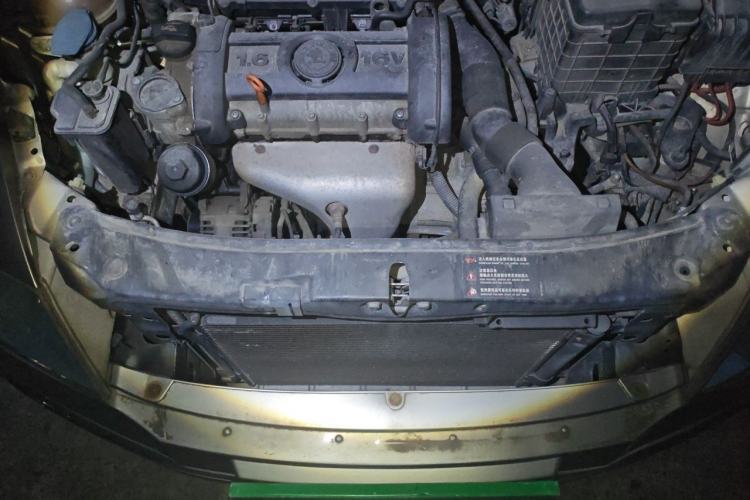 Used Skoda Octavia 2009 1.6L Automatic Eado Model Engine Bay