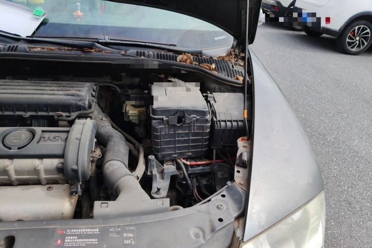 Used Skoda Octavia 2009 1.6L Automatic Elegance Edition Engine Bay Left