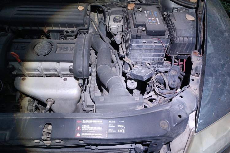Used Skoda Octavia 2009 1.6L Automatic Elegance Edition Engine Bay Left