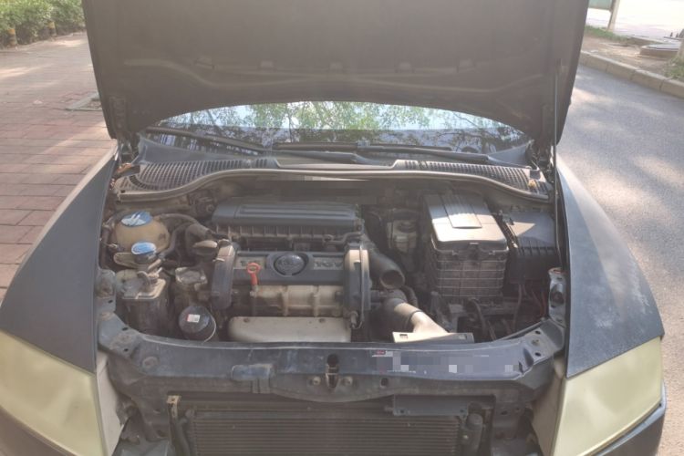 Used Skoda Octavia 2009 1.6L Manual Elegance Edition Engine Bay