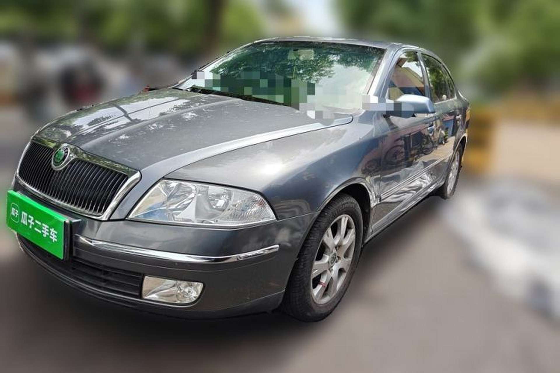 Used Skoda Octavia 2009 1.6L Manual Elegance Edition Front Left 45 Deg