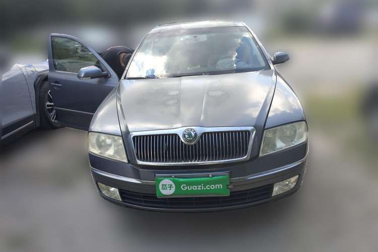 Used Skoda Octavia 2009 1.6L Automatic Elegance Edition Front