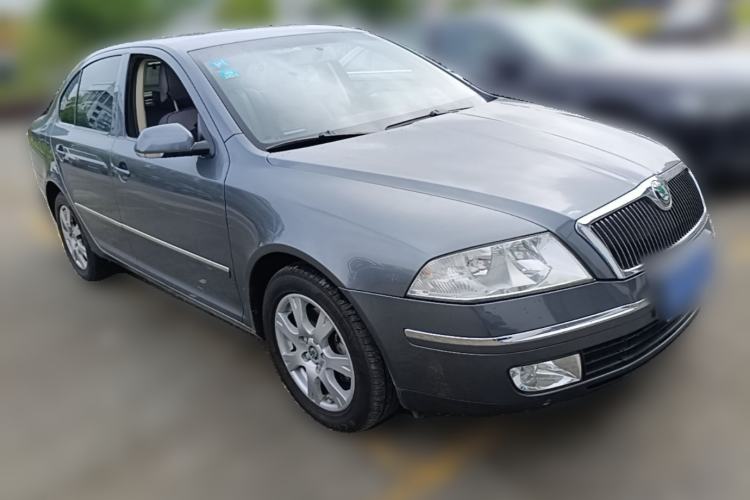 Used Skoda Octavia 2009 1.8 TSI Automatic Elegance Edition Front Right 45 Deg