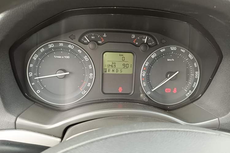 Used Skoda Octavia 2009 1.8 TSI Automatic Elegance Edition Instrument Cluster