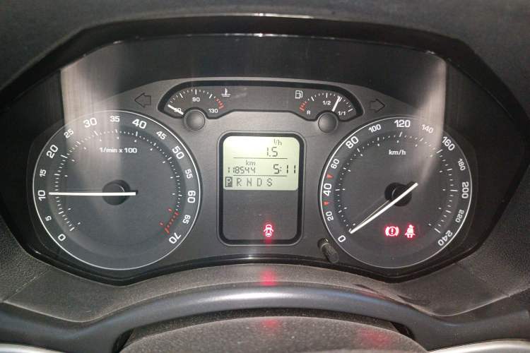 Used Skoda Octavia 2009 1.6L Automatic Elegance Edition Instrument Cluster