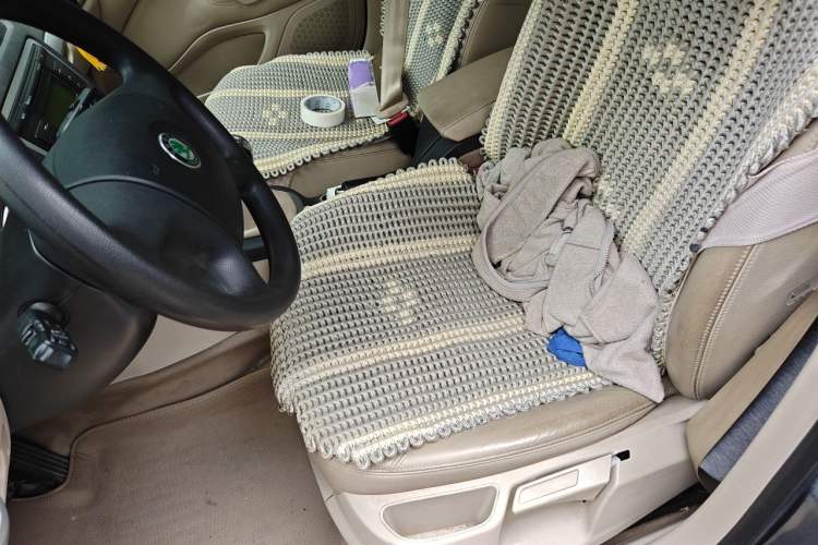 Used Skoda Octavia 2009 1.6L Manual Elegance Edition Left Front Seat