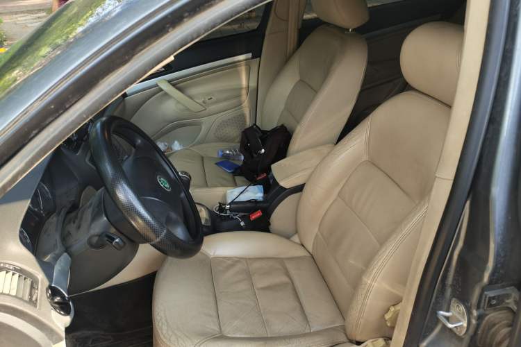 Used Skoda Octavia 2009 1.6L Manual Elegance Edition Left Front Seat
