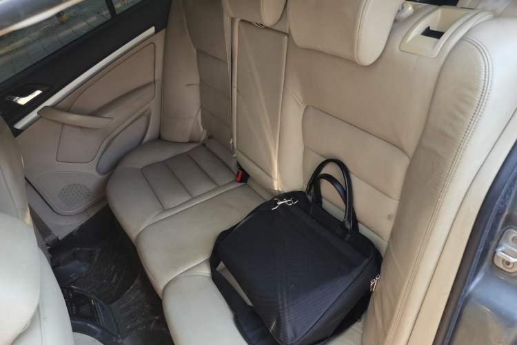 Used Skoda Octavia 2009 1.6L Manual Elegance Edition Left Rear Seat