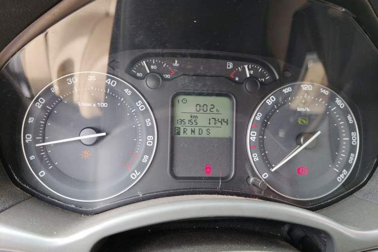 Used Skoda Octavia 2009 1.6L Automatic Elegance Edition Odometer Close Up
