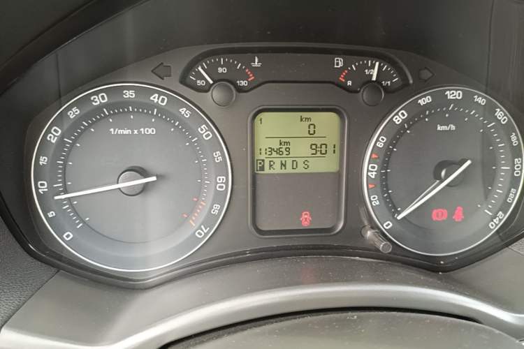 Used Skoda Octavia 2009 1.8 TSI Automatic Elegance Edition Odometer Close Up