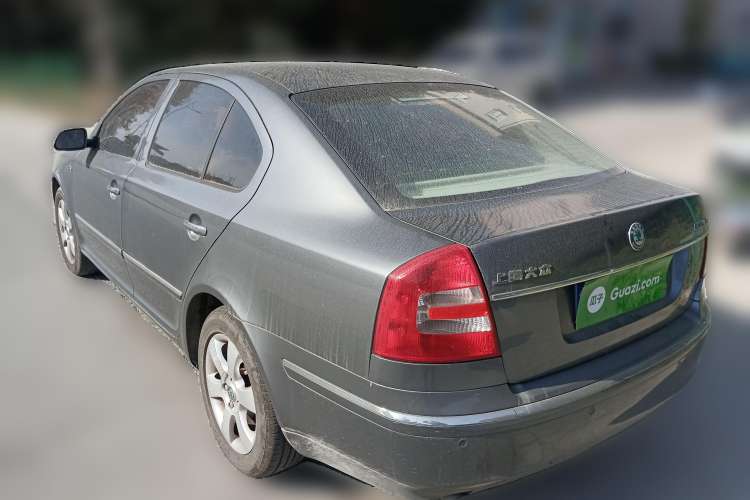 Used Skoda Octavia 2009 1.6L Manual Yizun Edition Rear Left 45 Deg