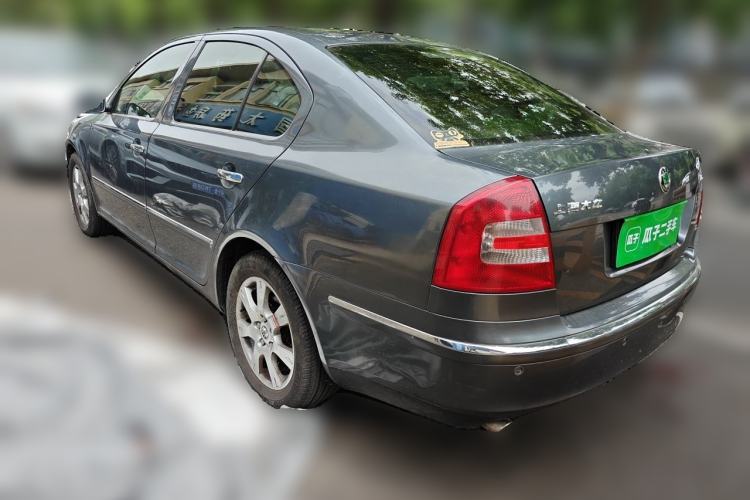 Used Skoda Octavia 2009 1.6L Manual Elegance Edition Rear Left 45 Deg
