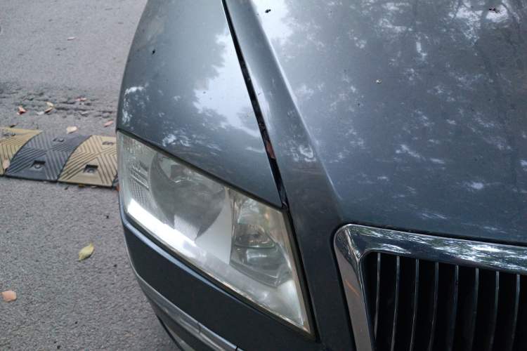Used Skoda Octavia 2009 1.6L Automatic Elegance Edition Right Front Headlight