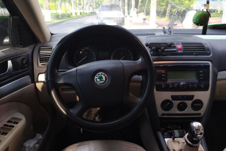 Used Skoda Octavia 2009 1.6L Manual Elegance Edition Steering Wheel
