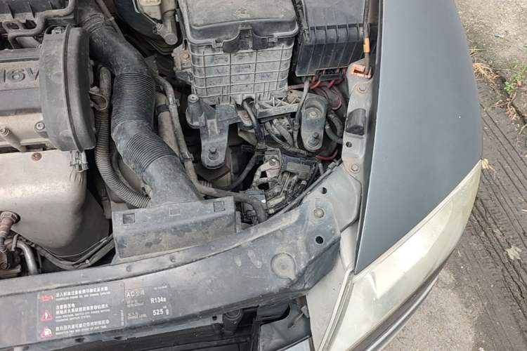 Used Skoda Octavia 2009 1.6L Manual Eado Edition Engine Bay Left