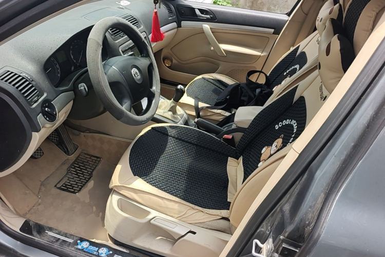 Used Skoda Octavia 2009 1.6L Manual Eado Edition Left Front Seat