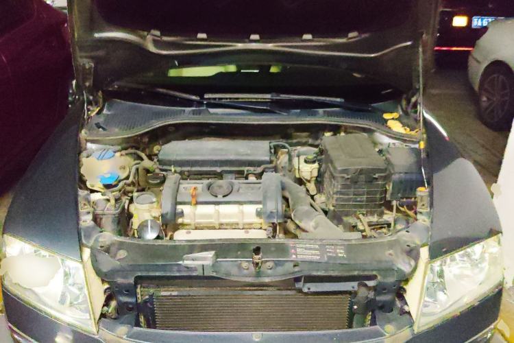 Used Skoda Octavia 2009 1.6L Automatic Elegance Edition Engine Bay