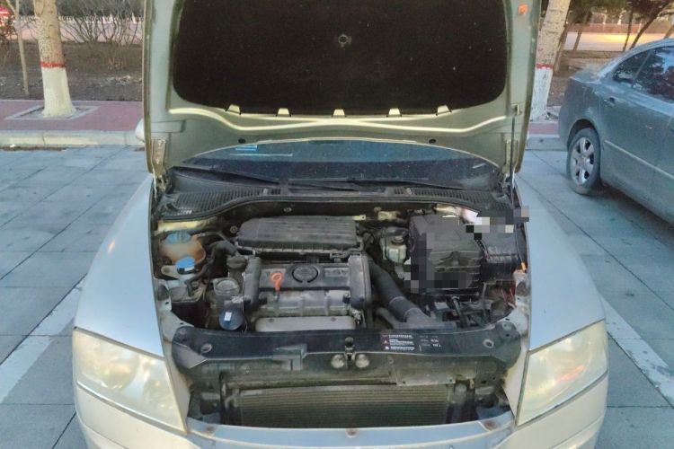 Used Skoda Octavia 2009 1.6L Manual Eado Edition Engine Bay