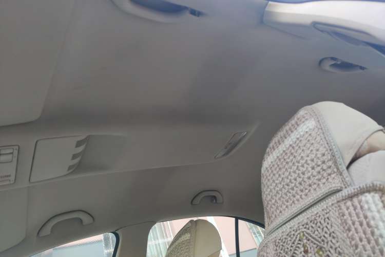 Used Skoda Octavia 2009 1.6L Manual Eado Edition Headliner