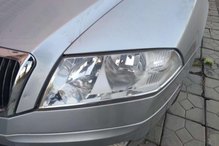 Used Skoda Octavia 2009 1.6L Manual Eado Edition Left Front Headlight