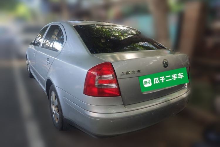 Used Skoda Octavia 2009 1.6L Manual Eado Edition Rear Left 45 Deg