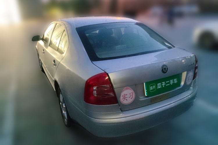 Used Skoda Octavia 2009 1.6L Manual Eado Edition Rear Left 45 Deg