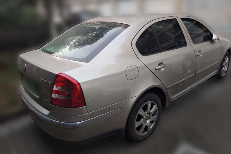 Used Skoda Octavia 2009 1.8 TSI Automatic Elegance Edition Rear Right 45 Deg