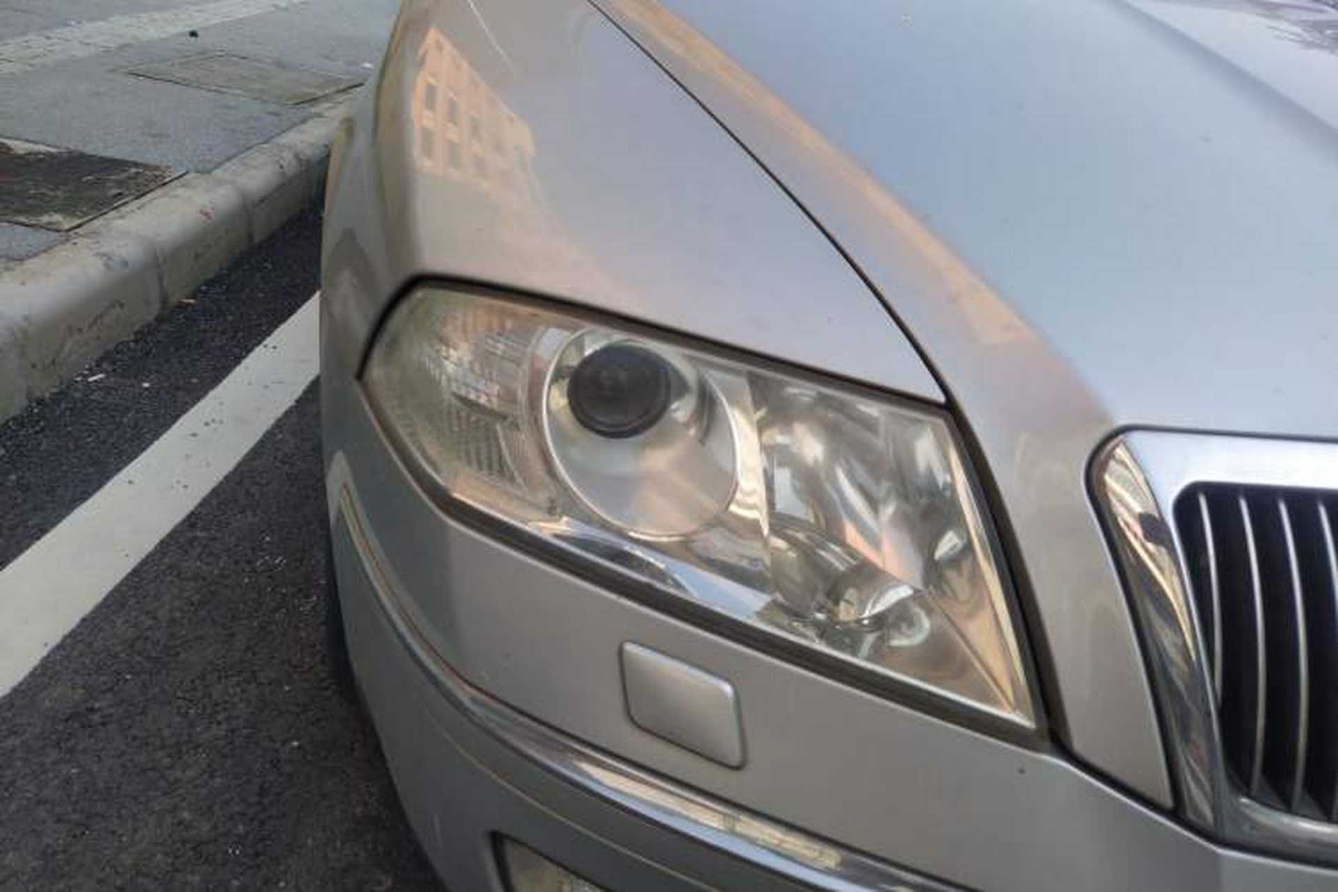 Used Skoda Octavia 2009 1.8TSI Automatic Elegance Edition Right Front Headlight