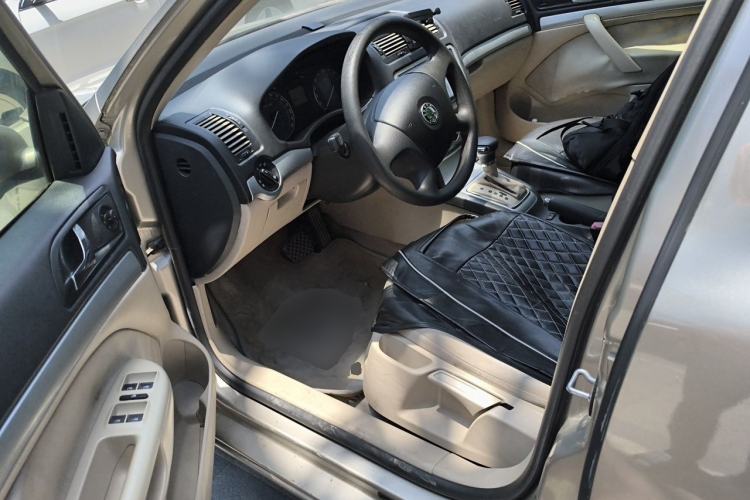 Used Skoda Octavia 2009 1.6L Automatic Eado Model Driver Seat