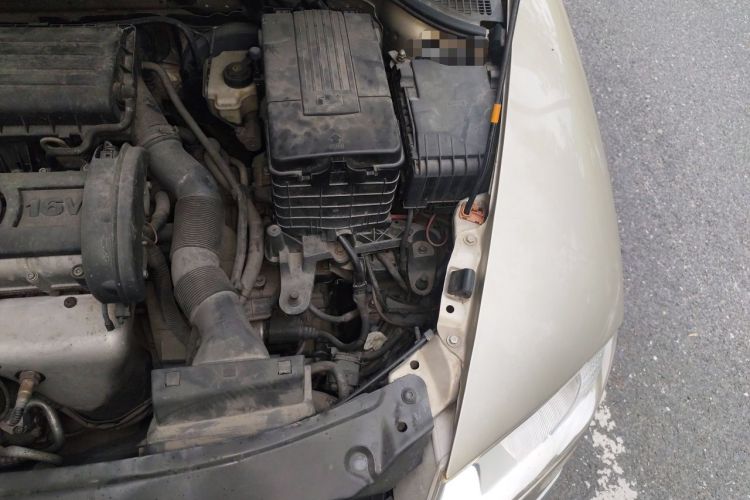 Used Skoda Octavia 2009 1.6L Automatic Elegance Edition Engine Bay Left