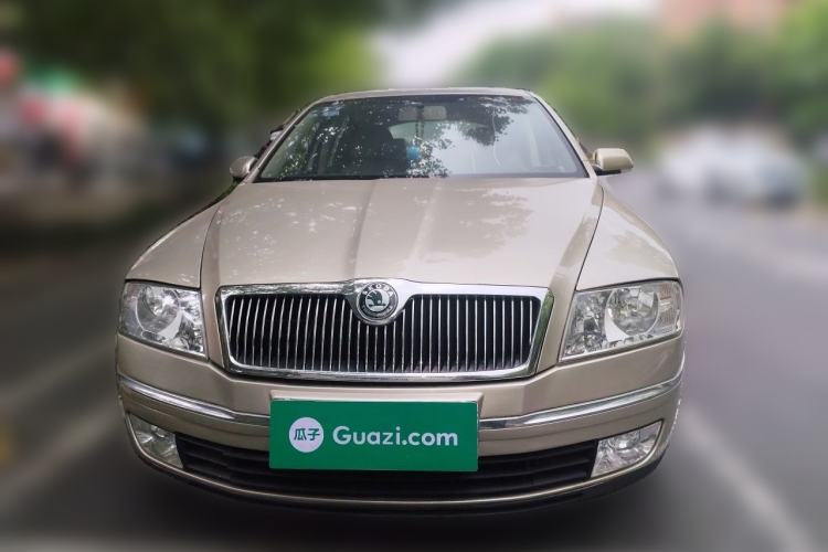 Used Skoda Octavia 2009 1.6L Automatic Elegance Edition Front