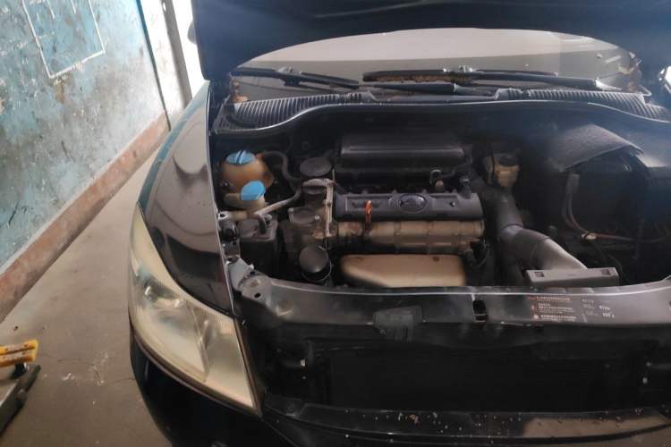 Used Skoda Octavia 2010 1.6L Manual Eado Edition Engine Bay Right