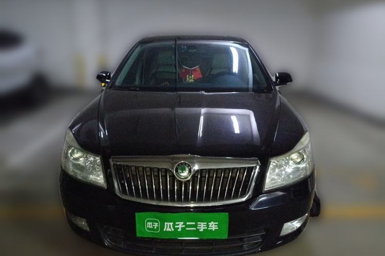 Used Skoda Octavia 2010 1.4 TSI Manual Yijun Edition Front