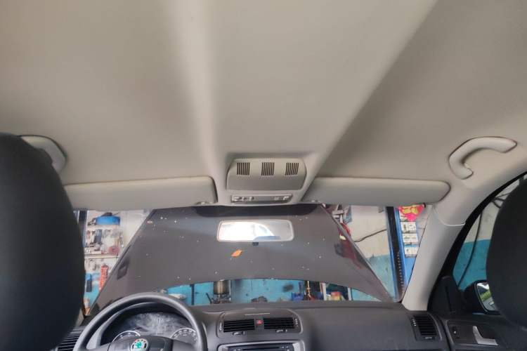 Used Skoda Octavia 2010 1.6L Manual Eado Edition Headliner