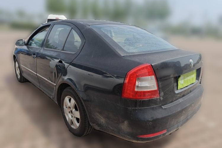 Used Skoda Octavia 2010 1.6L Automatic Yijun Edition Rear Left 45 Deg