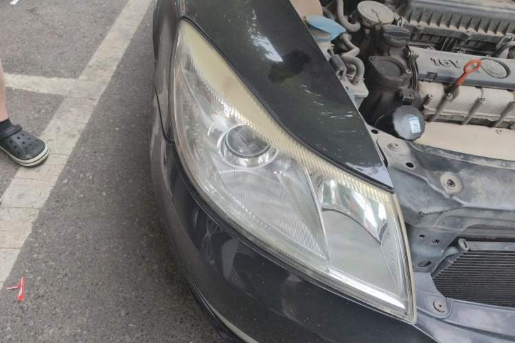 Used Skoda Octavia 2010 1.6L Manual - Yijun Version Right Front Headlight