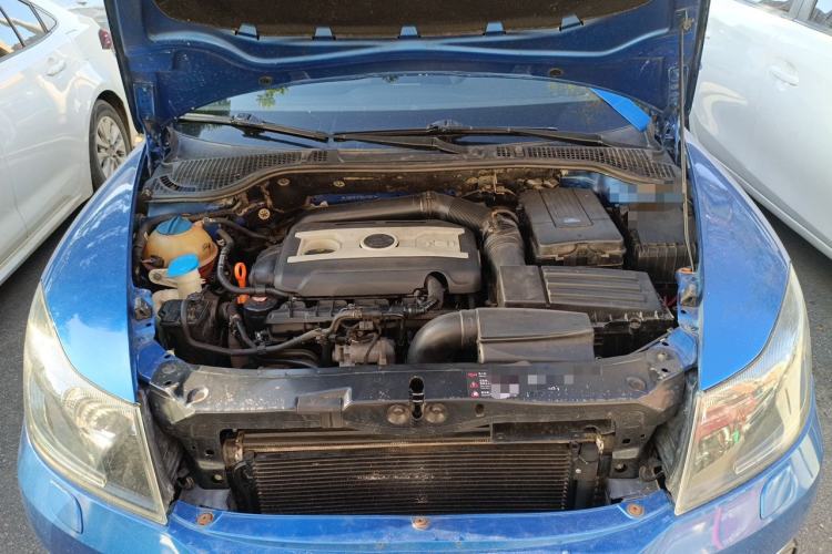 Used Skoda Octavia 2010 2.0 TSI RS Engine Bay