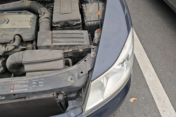 Used Skoda Octavia 2010 1.8TSI DSG Yijun Edition Engine Bay Left