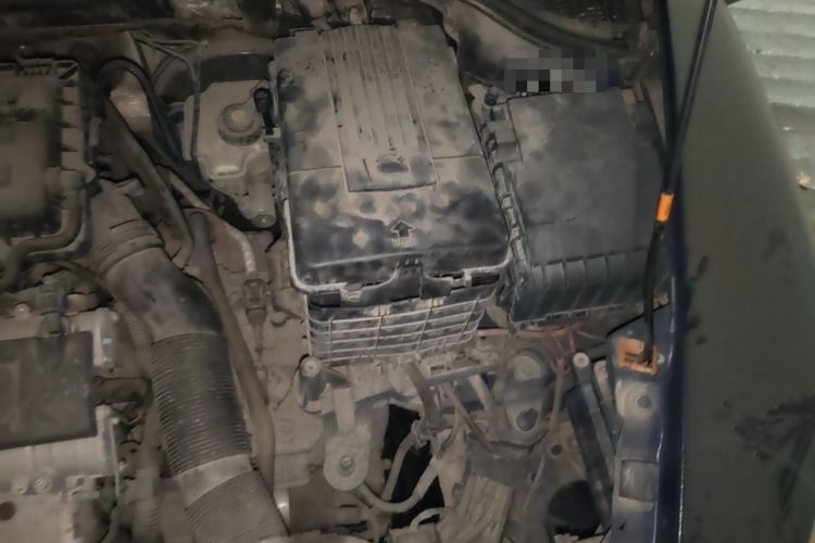 Used Skoda Octavia 2010 1.6L Automatic Yijun Edition Engine Bay Left