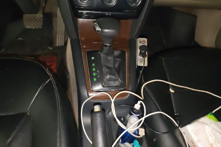 Used Skoda Octavia 2010 1.6L Automatic Yijun Edition Gear Lever