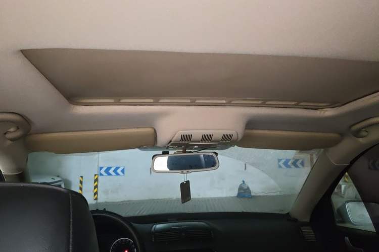Used Skoda Octavia 2010 1.6L Automatic Yijun Edition Headliner