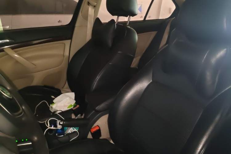 Used Skoda Octavia 2010 1.6L Automatic Yijun Edition Left Front Seat