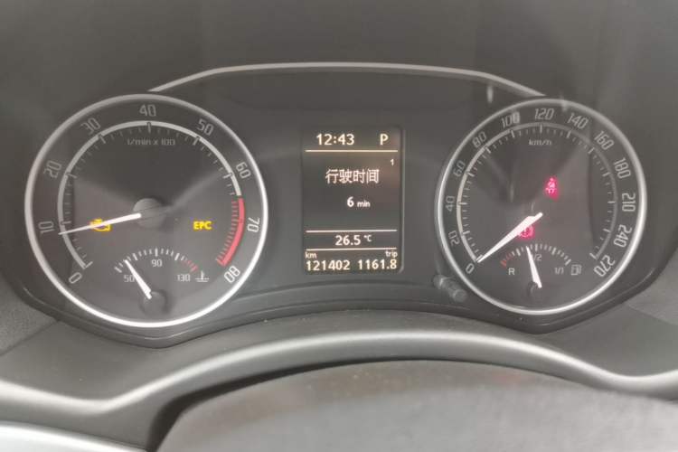 Used Skoda Octavia 2010 2.0 TSI RS Odometer Close Up