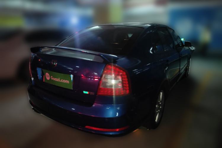 Used Skoda Octavia 2010 2.0 TSI RS Rear Right 45 Deg