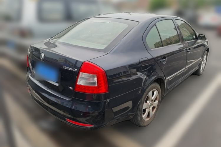 Used Skoda Octavia 2010 1.8TSI DSG Yijun Edition Rear Right 45 Deg