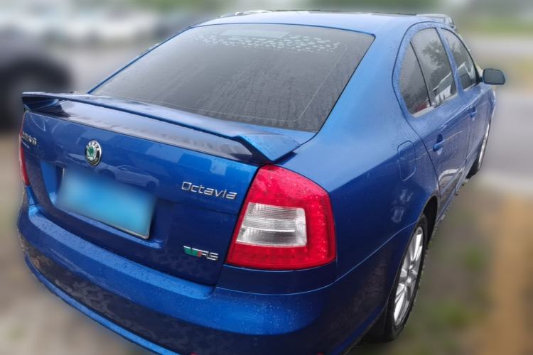 Used Skoda Octavia 2010 2.0 TSI RS Rear Right 45 Deg