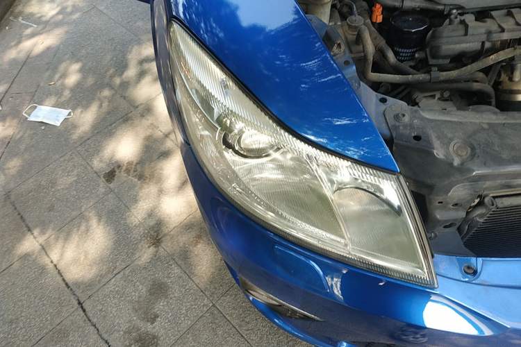 Used Skoda Octavia 2010 2.0 TSI RS Right Front Headlight