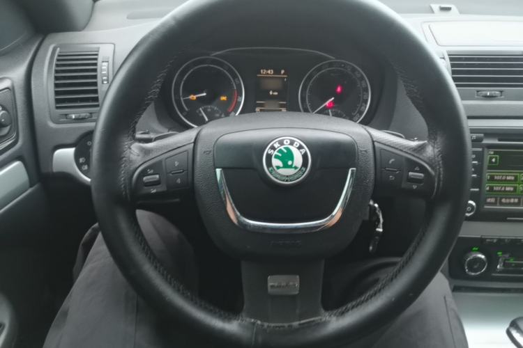 Used Skoda Octavia 2010 2.0 TSI RS Steering Wheel