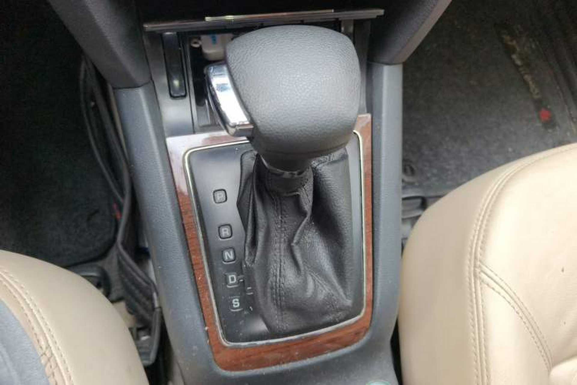 Used Skoda Octavia 2010 1.6L Automatic Yijun Edition Gear Lever